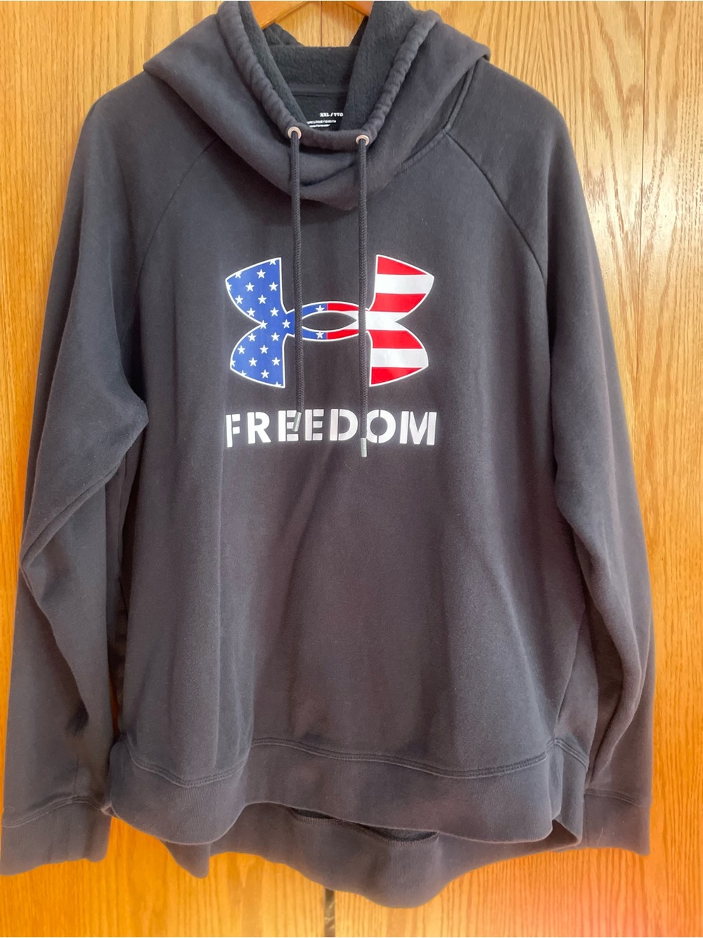 Under Armour Black Women's Hoodie with American Flag Logo